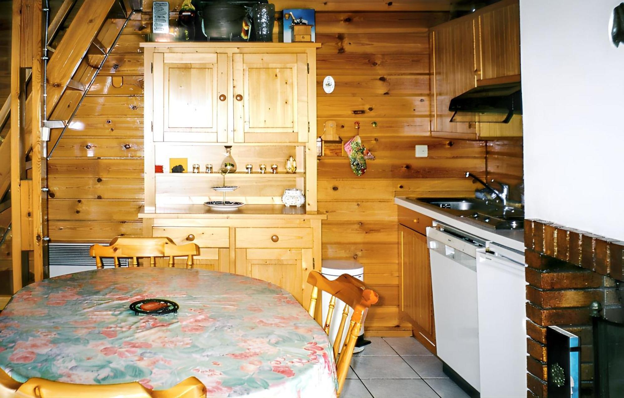 Chalet Cosy A Sixt-Fer-A-Cheval Avec Vue Sur La Montagne Екстериор снимка